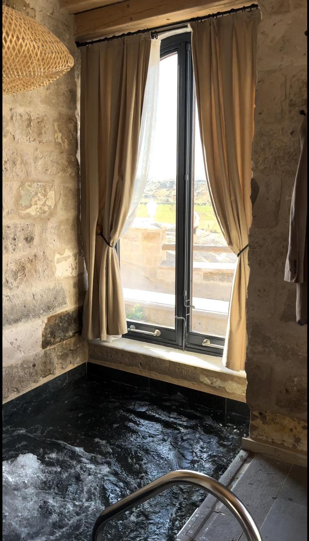 Azure Cave Suites - Cappadocia Göreme Exterior foto