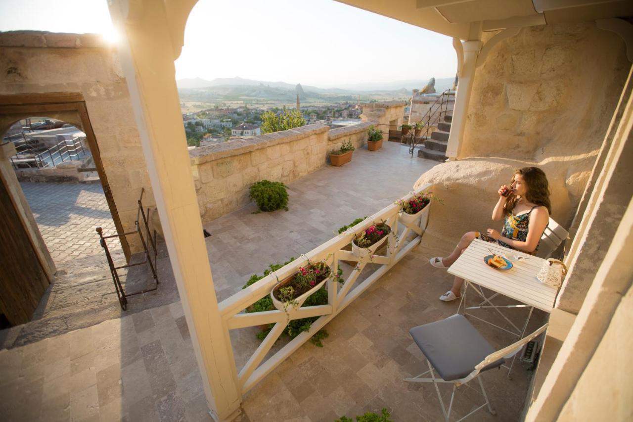 Azure Cave Suites - Cappadocia Göreme Exterior foto