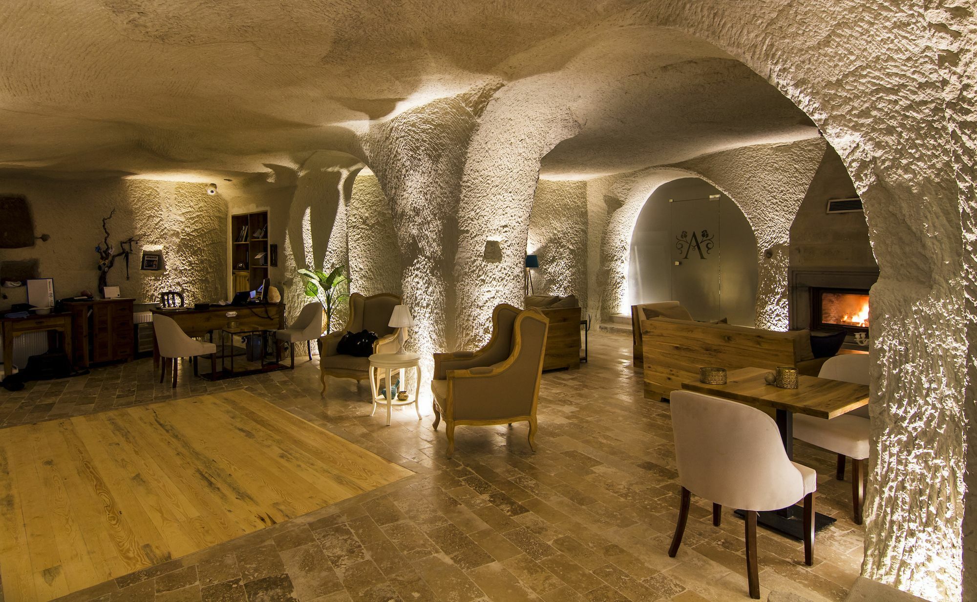 Azure Cave Suites - Cappadocia Göreme Exterior foto